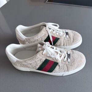 Gucci Beige Suede Sneakers with Green and Red Web Stripe